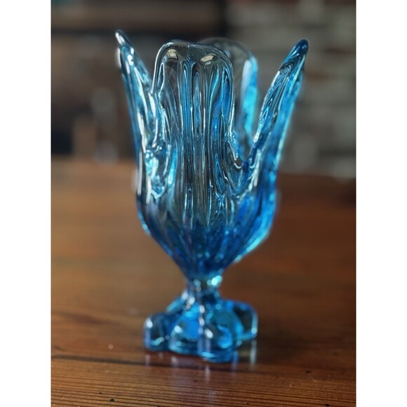Vintage MCM Aqua Blue Swung Pedestal Vase 7.5 Inches In The Style Of Viking - Picture 3 of 9